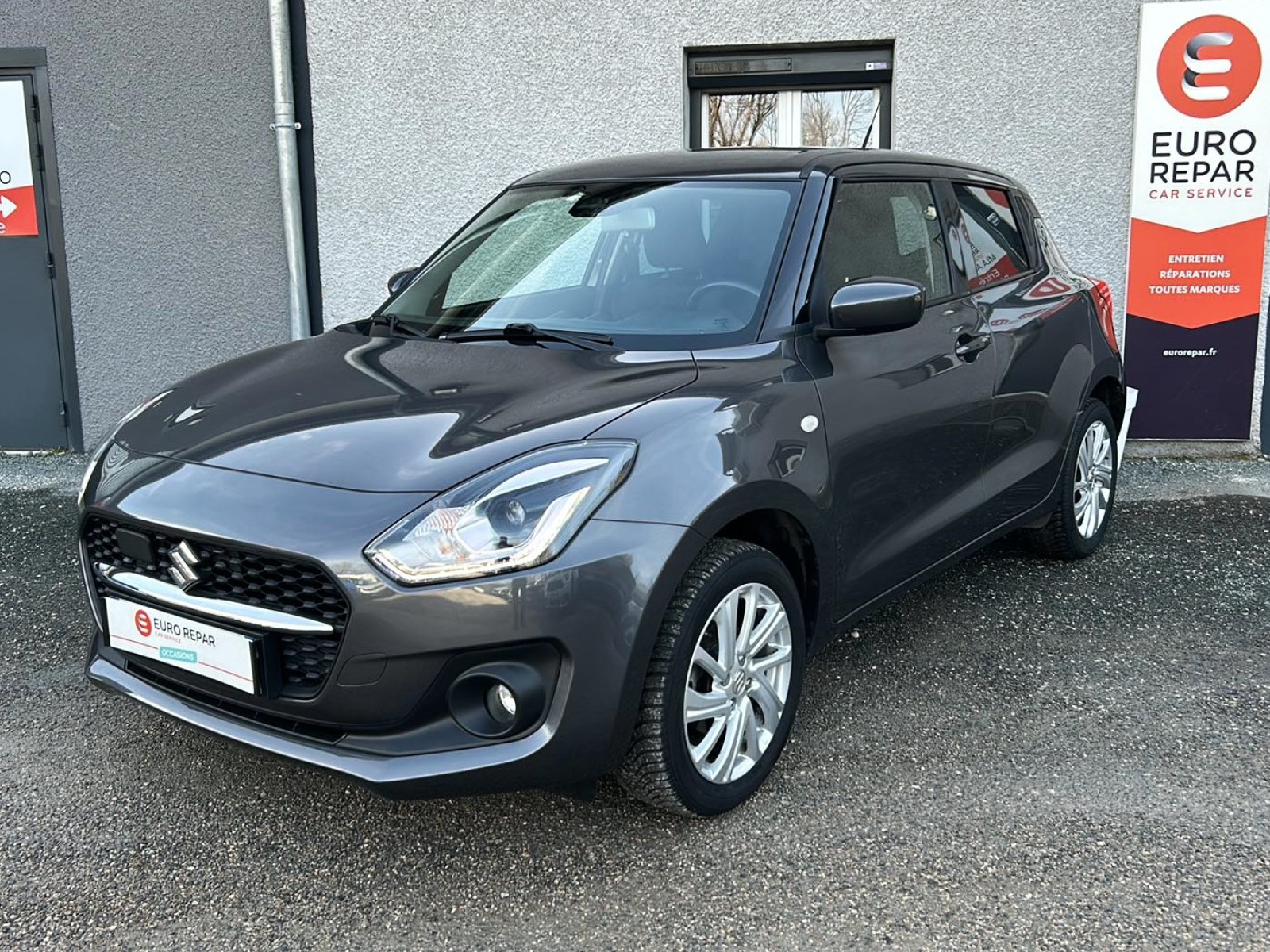 SUZUKI SWIFT 1.2 HYBRID PRIVILEGE MY20 - Véhicule neuf en stock